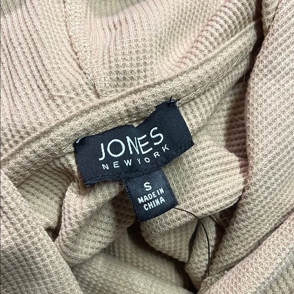 Jones New York Camel Tan Waffle Knit Thermal 3/4 Sleeve Hooded Pullover - Picture 15 of 16